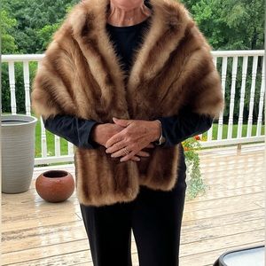 Stone Martin Vintage Stole